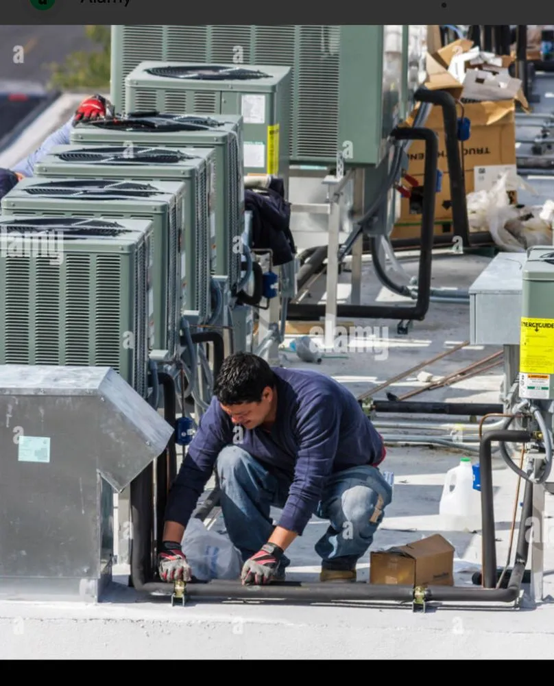 Slide of M&G Air Conditioning
