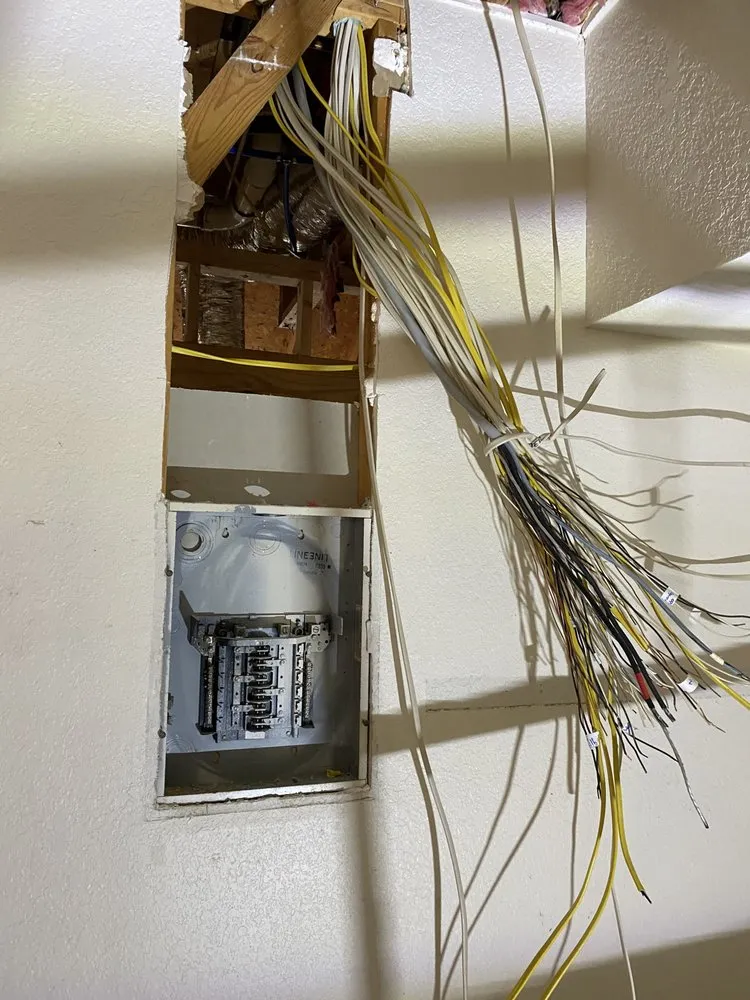 Slide of M&G Electric Contractor