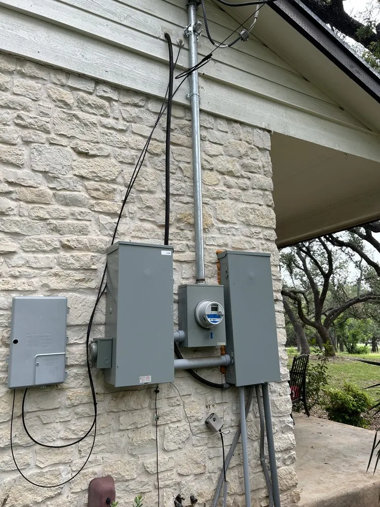 Slide of M&G Electric Contractor