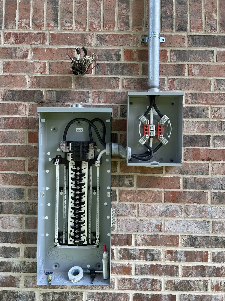 Slide of M&G Electric Contractor