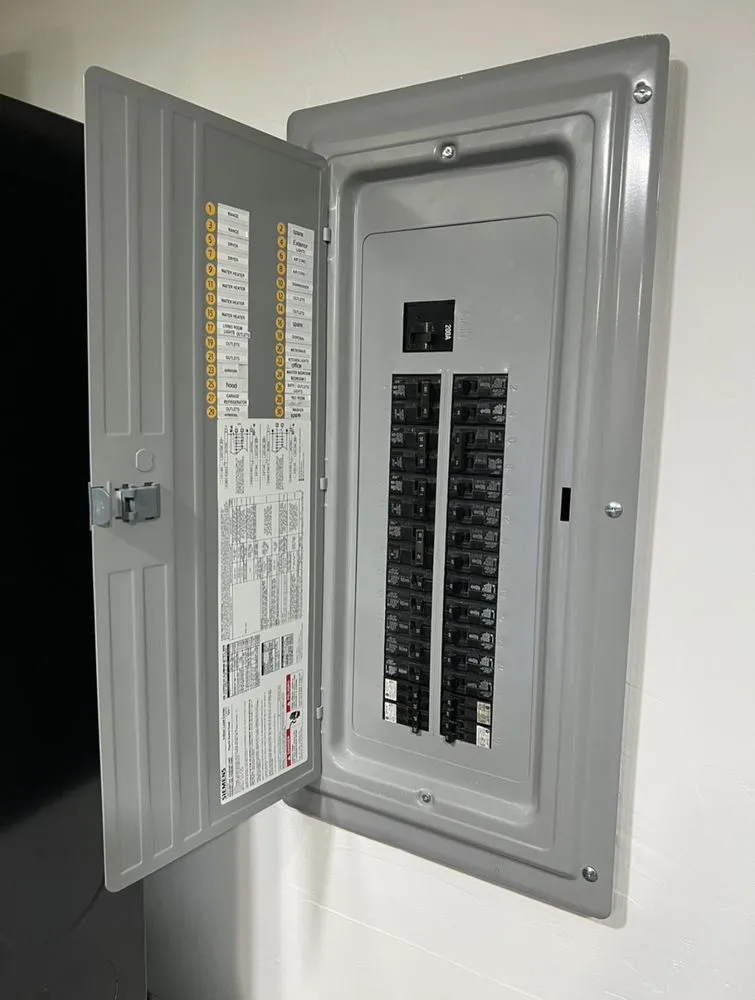 Slide of MG Power Solutions