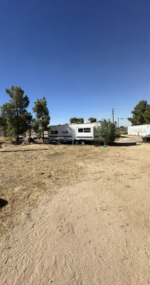 Slide of MG Quality Handyman