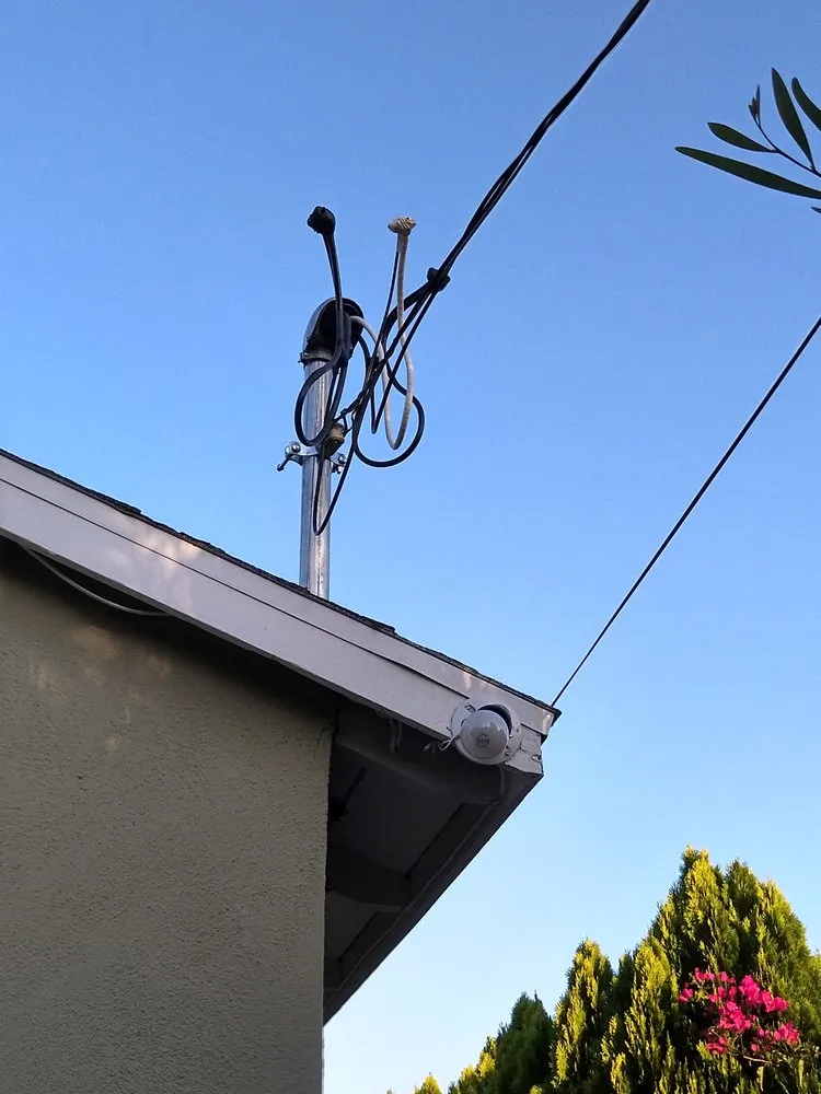 Licensed emergency electrical service experts serving Panorama City, CA - MH Electric