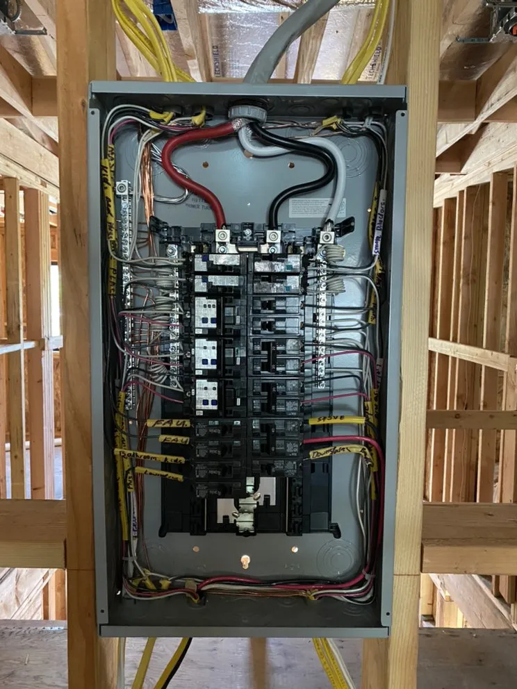 Affordable lighting installation service in Panorama City, CA - MH Electric