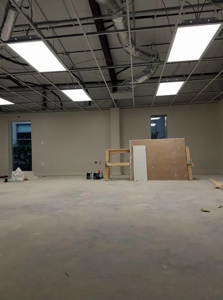 Slide of MH Electrical Services