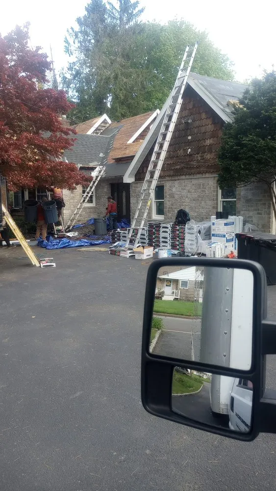 Slide of M&H Handy Services