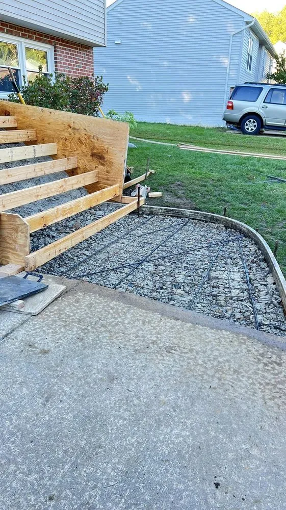 Slide of MH Quality Tree Care and Landscaping Service