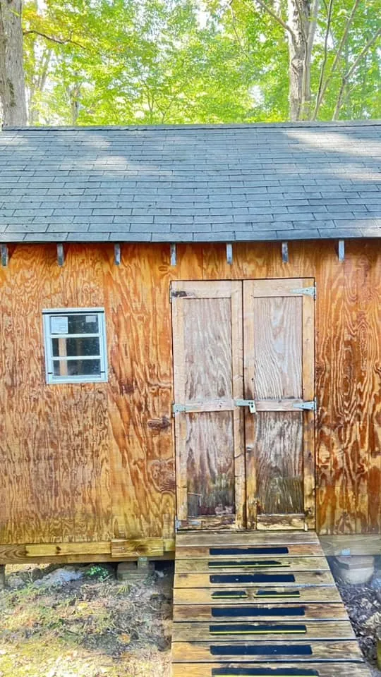 Licensed emergency electrical service in ,  by MH Quality Tree Care and Landscaping Service