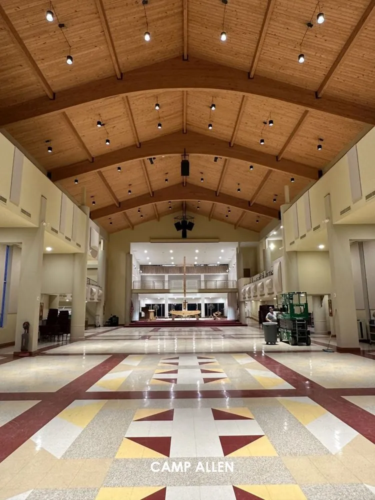 Professional electrical service for homes in wiring installation, by