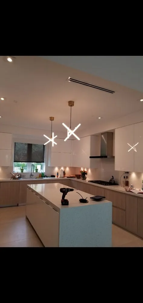 Slide of Miami Electric Pro