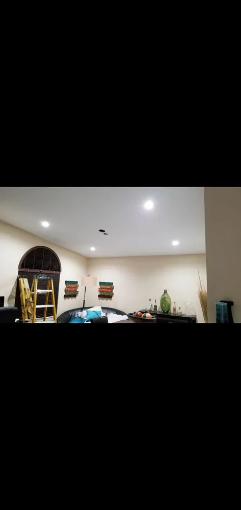 Slide of Miami Electric Pro