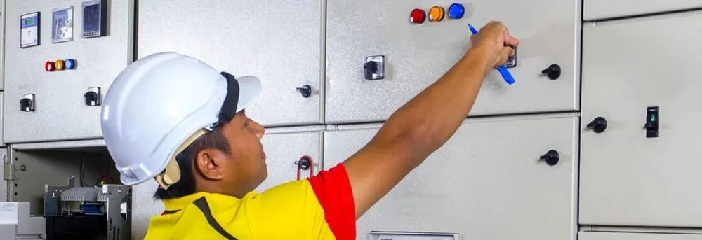 Licensed electrical repair in Soutwest Ranches, FL by Miami Electric