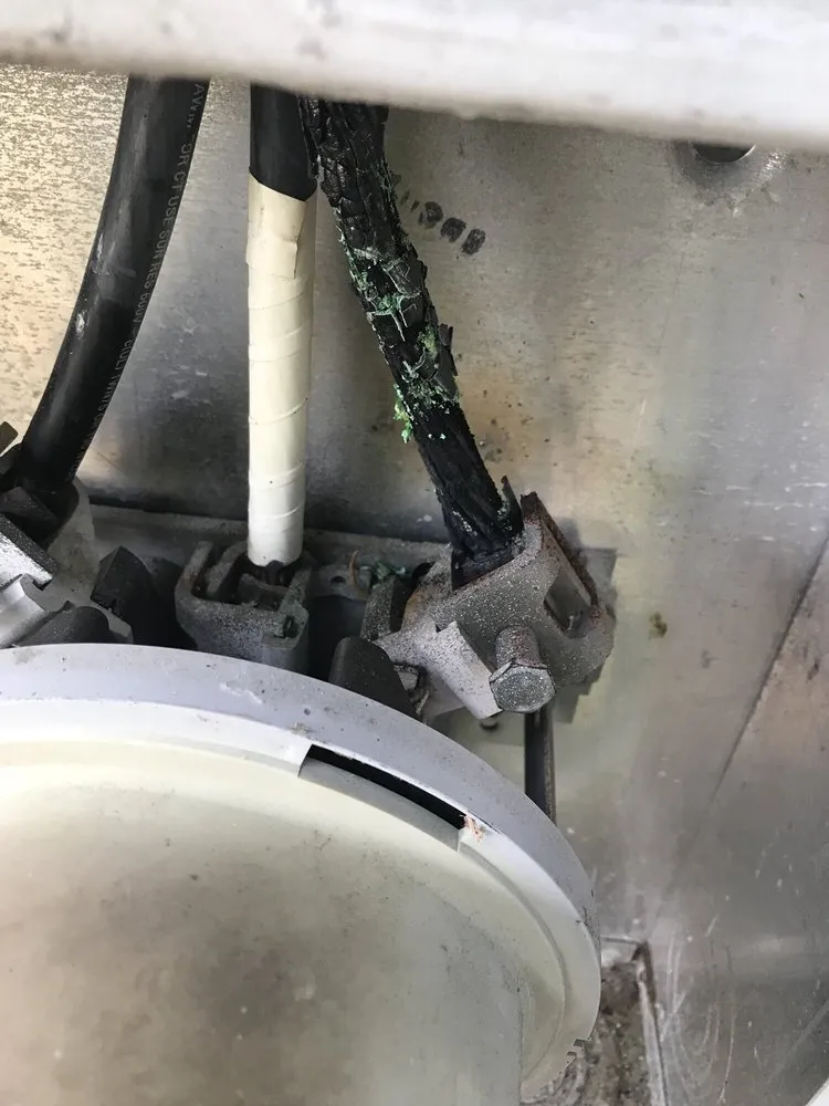 Professional electrician providing lighting installation in , 