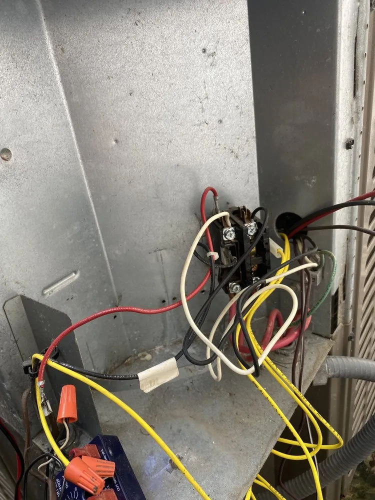 Slide of Miami Facilities & Maintenance Solutions