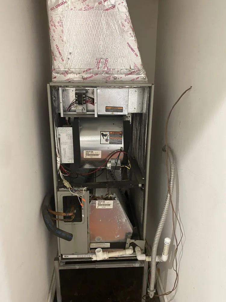 Slide of Miami Facilities & Maintenance Solutions