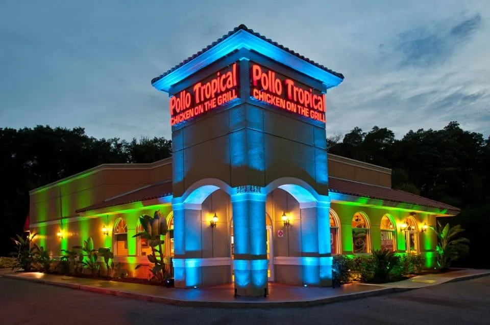 Licensed electrician providing lighting installation in , 