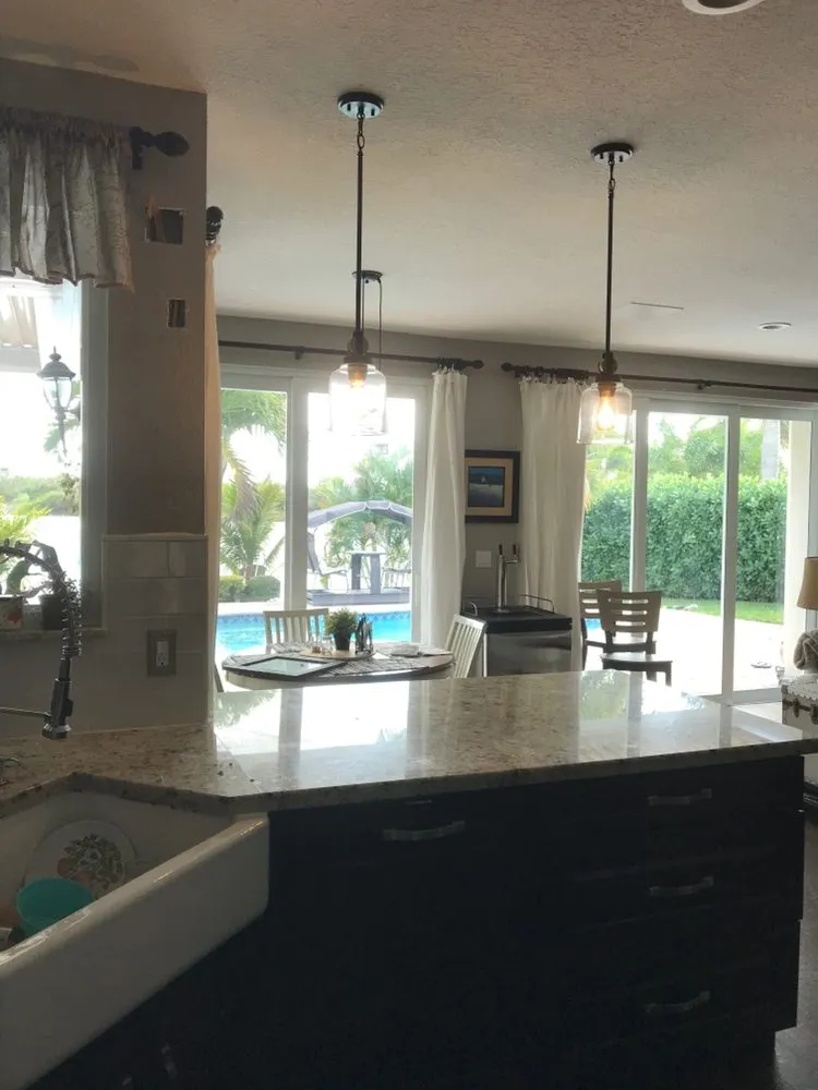 Slide of Miami Wire Guys