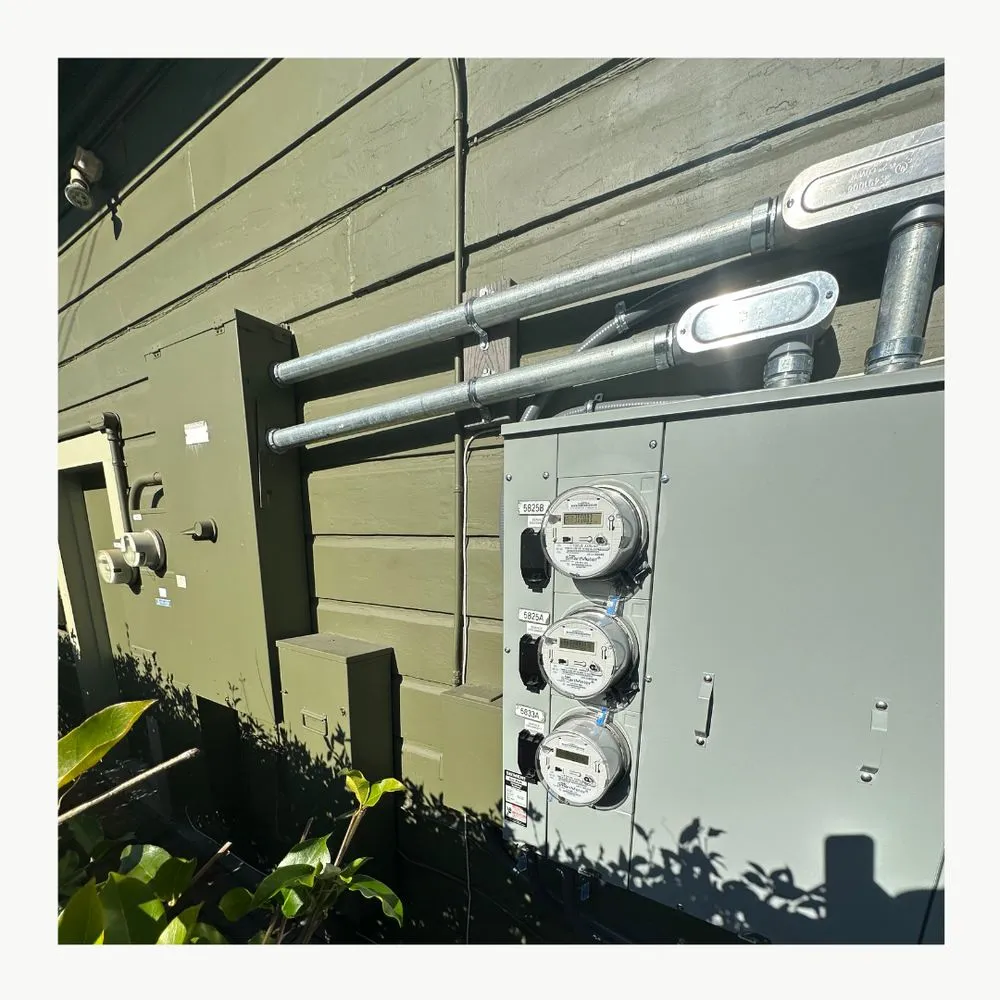 Trusted electrical service for homes in lighting installation,  by 