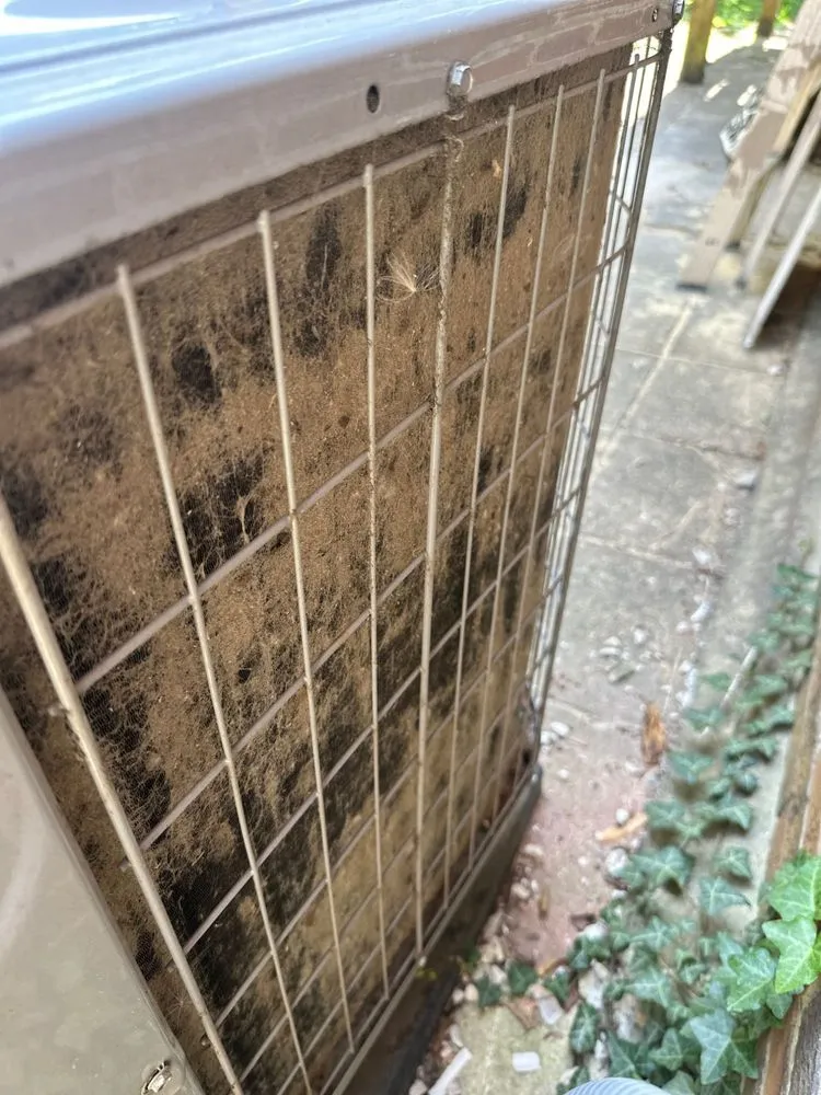 Professional electrician providing emergency electrical service in , 