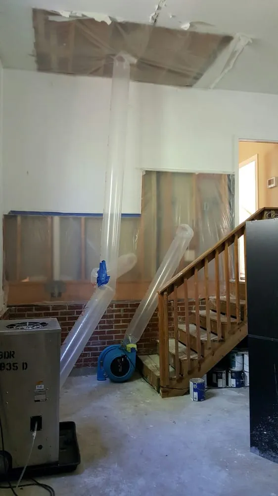 Trusted electrician providing circuit breaker repair in , 