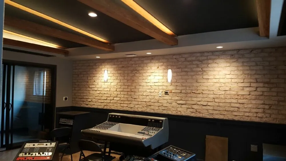 Slide of Michael Lawrence Electric