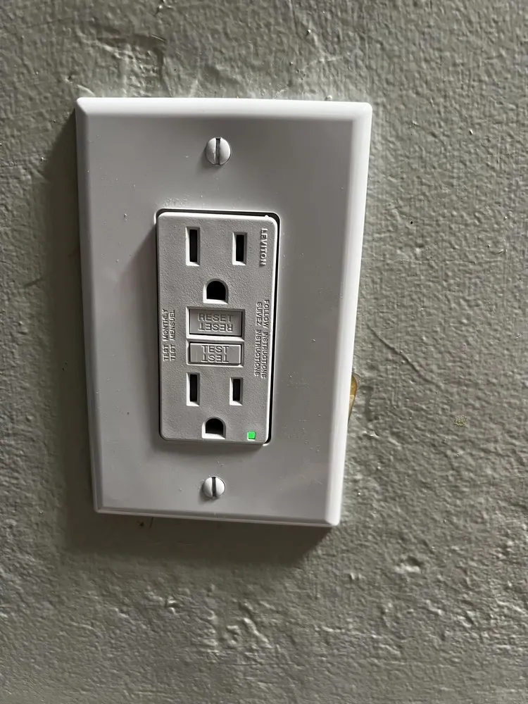 Slide of Michael Leasure