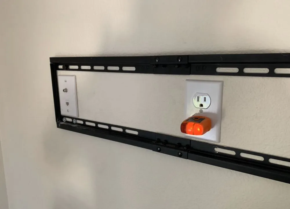 Slide of Michael Leasure