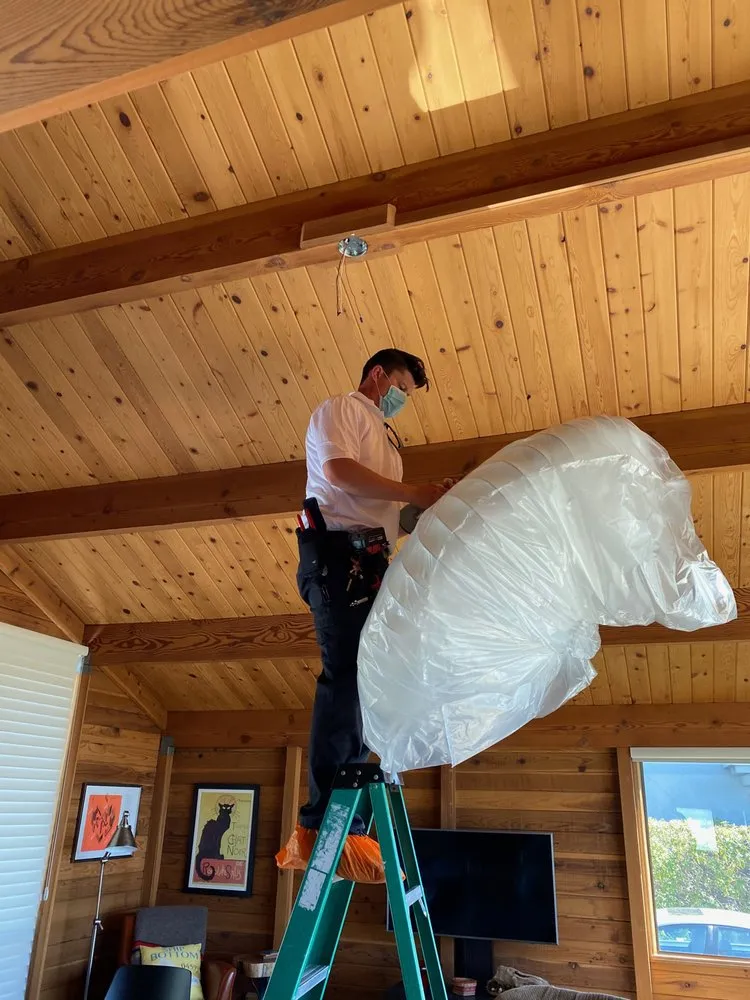 Emergency electrical service for homes in circuit breaker repair, by