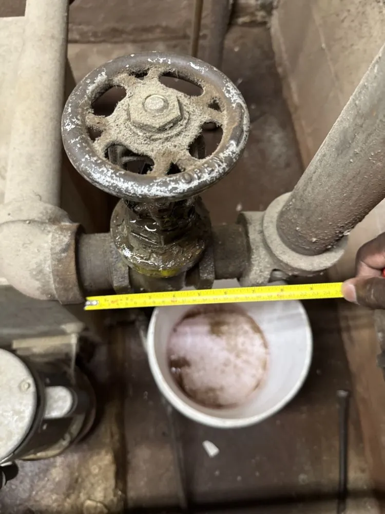 Expert emergency electrical service in ,  by Michael Maintenance