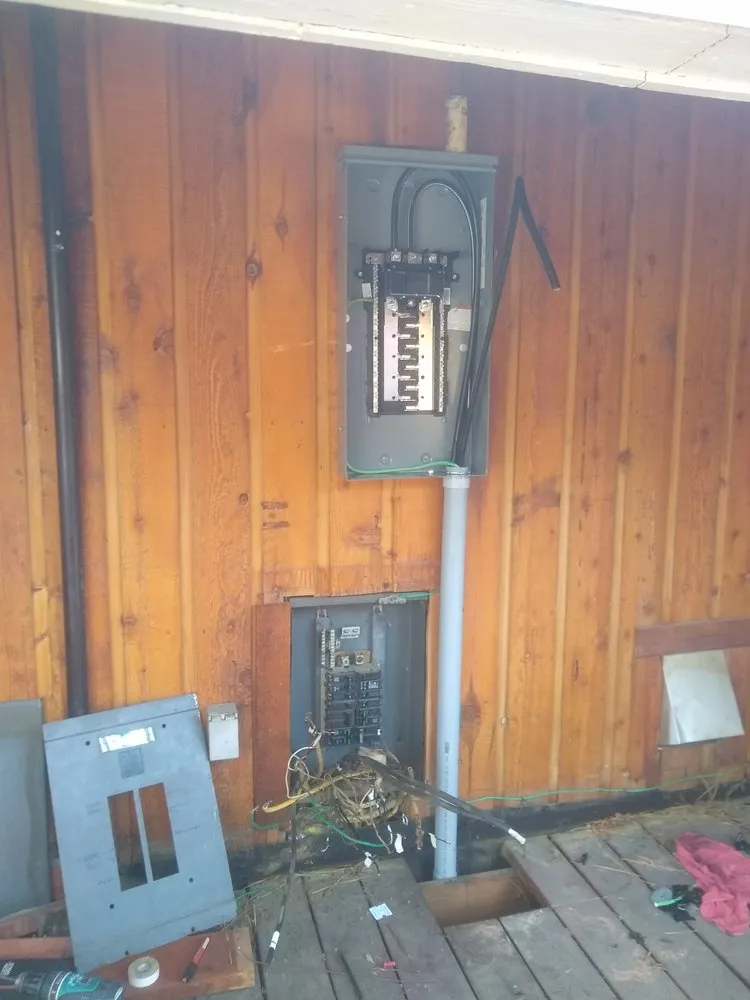 Slide of Michael Smith Electric & Siskiyou HERS Raters