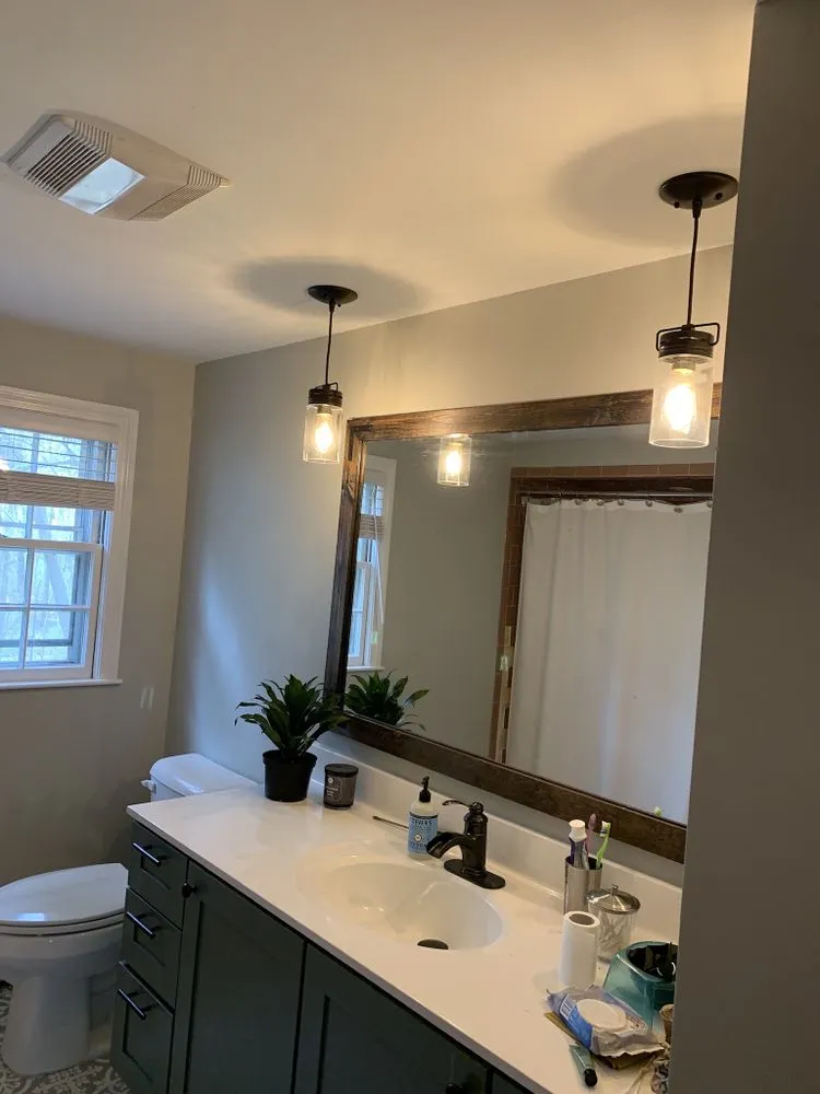 Slide of Michael Watson Electrician