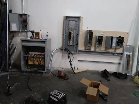 Michael's Electrical Logo