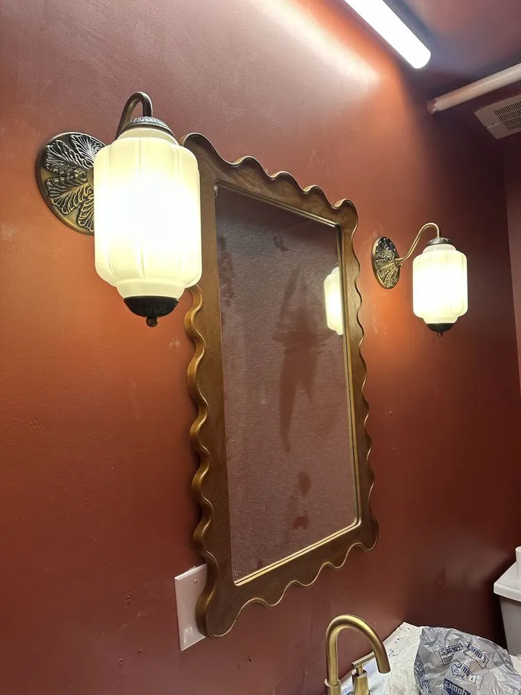 Emergency electrical repair service in ,  - Micheal’s Electric Design & Services