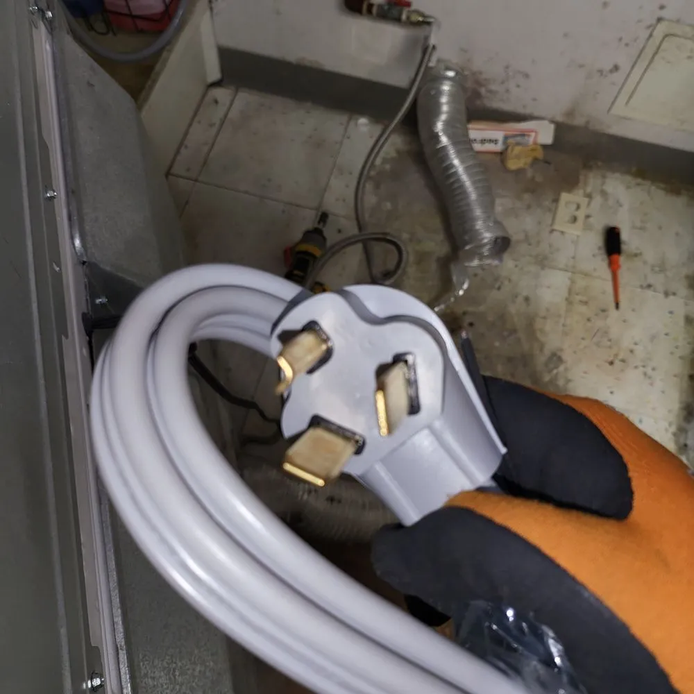 Slide of Mid Cities Electrical