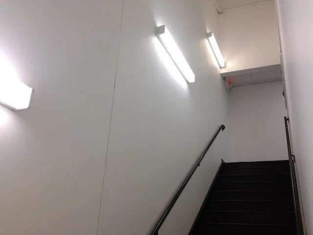 Professional electrician providing lighting installation in Sturgeon, MO - Mid City Electric