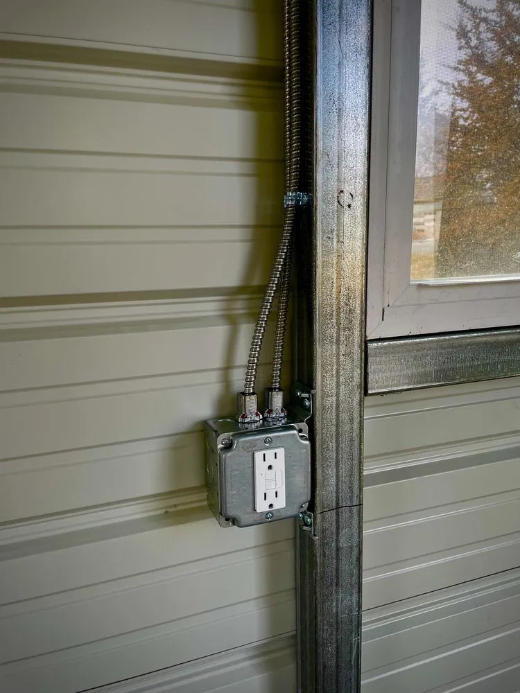 Slide of Mid-City Master Electrician