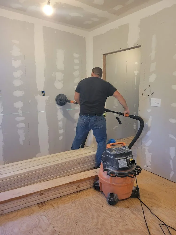 Expert electrical repair in ,  by Mid-Mo Handy Solutions