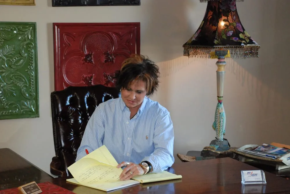 Slide of Mid-South Electric Co.