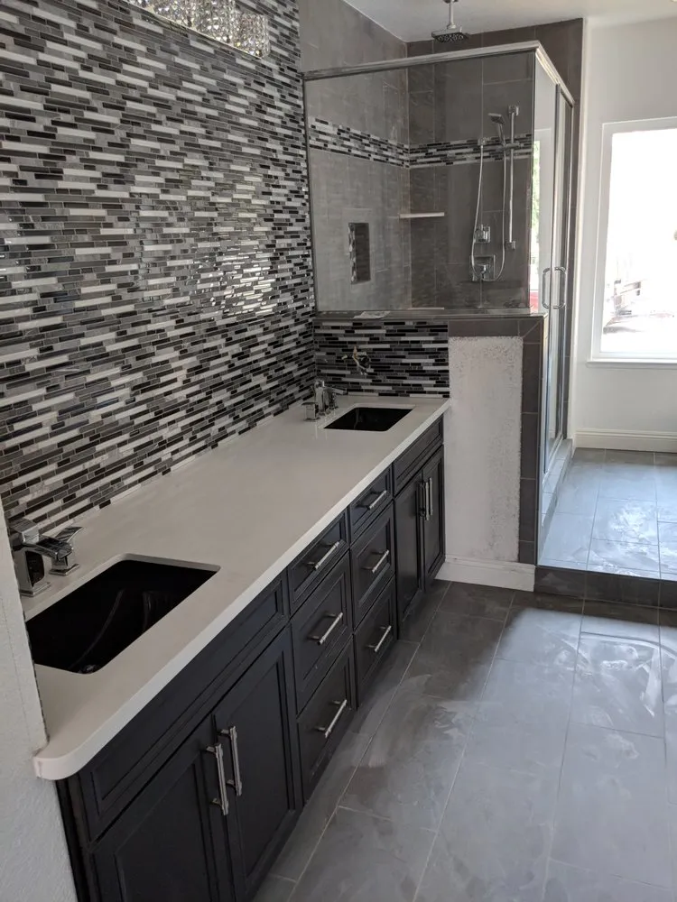 Slide of Mid-Valley Construction