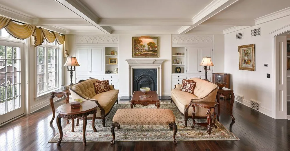 Certified electrician providing lighting installation in ,