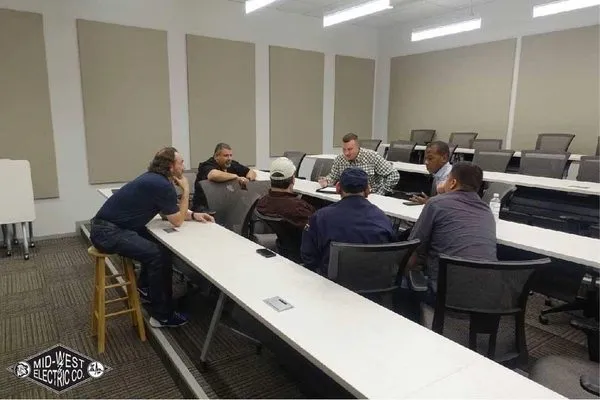 Midwest Electric Company Logo