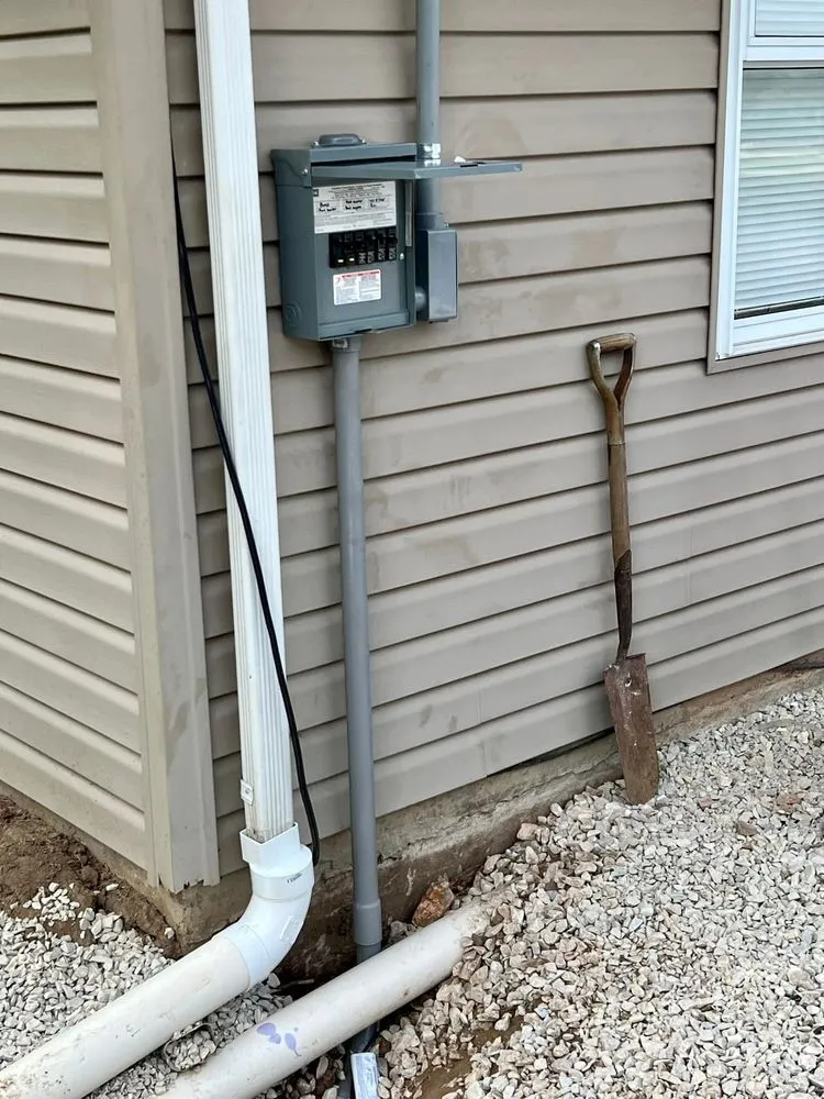 Slide of Midwest Electric Contractors