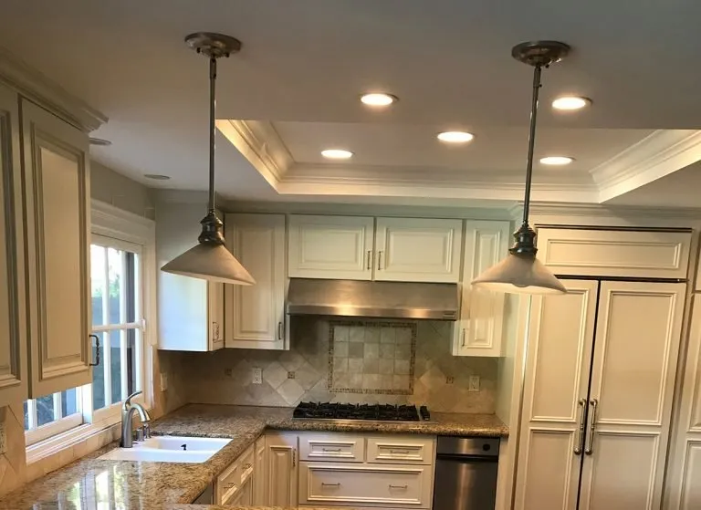 Slide of Midwest Electric Specialists