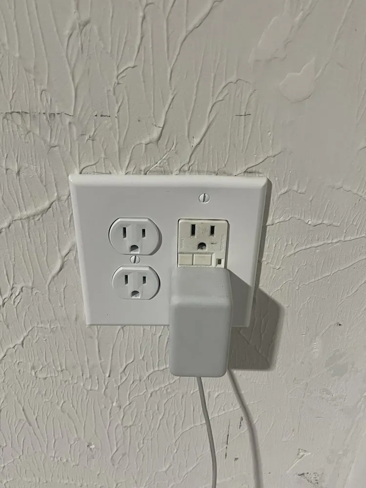 Slide of Midwest Electric