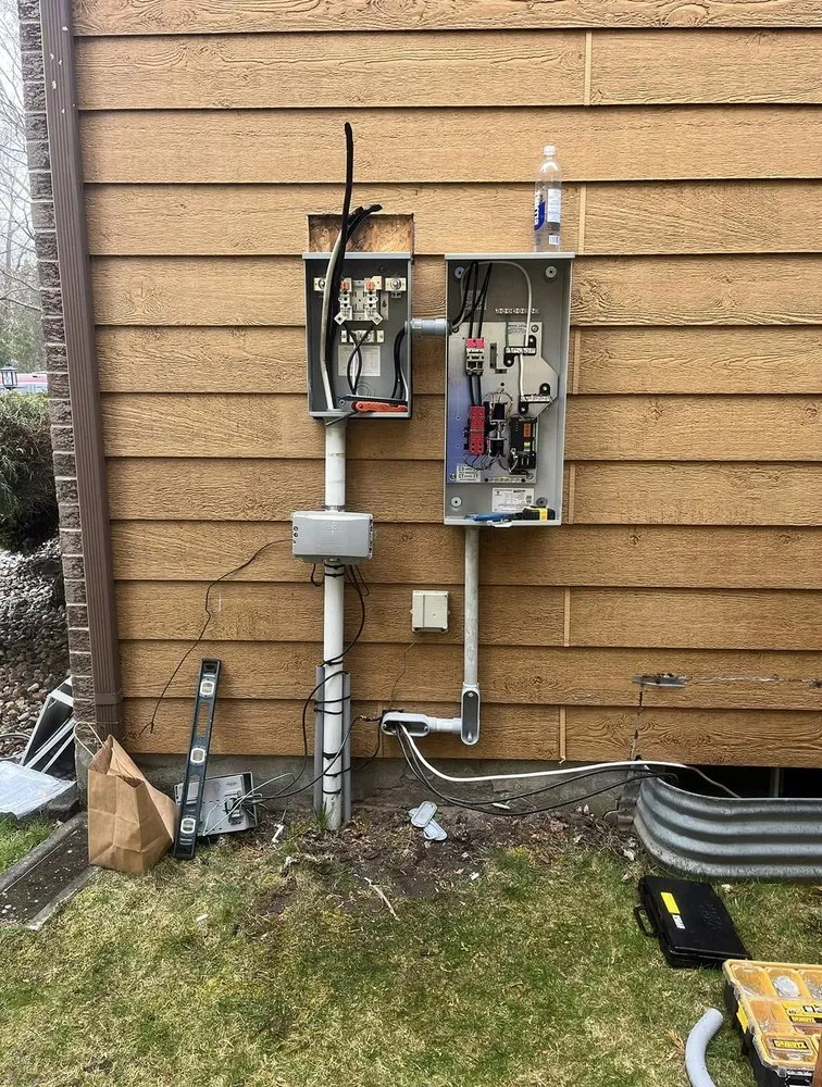 Slide of MidWest Electrical Services