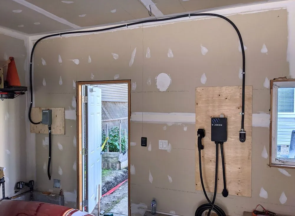 Slide of MidWest Electrical Services