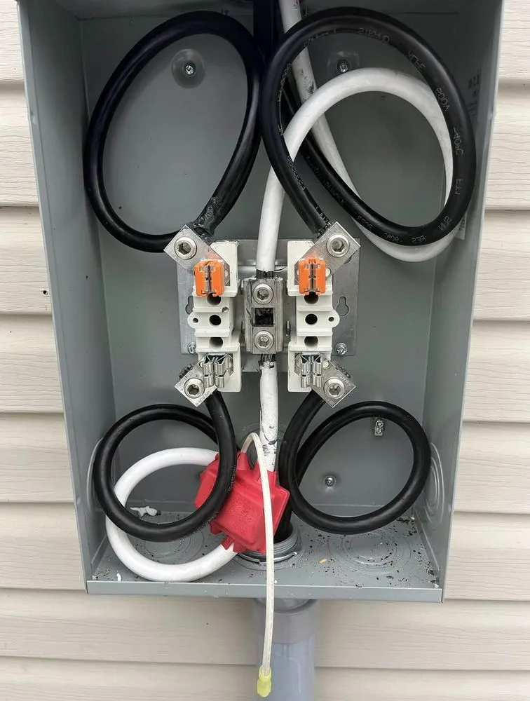 Slide of MidWest Electrical Services