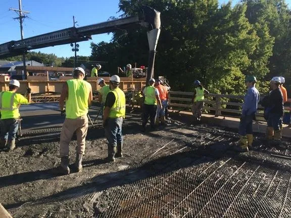 Slide of Midwestern Electric