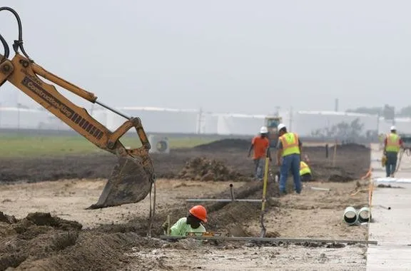 Slide of Midwestern Electric