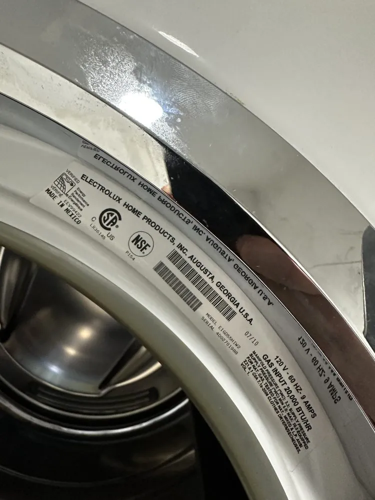 Slide of Miele USA Support